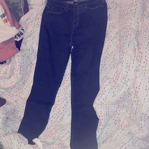 Skinny high rises jeans